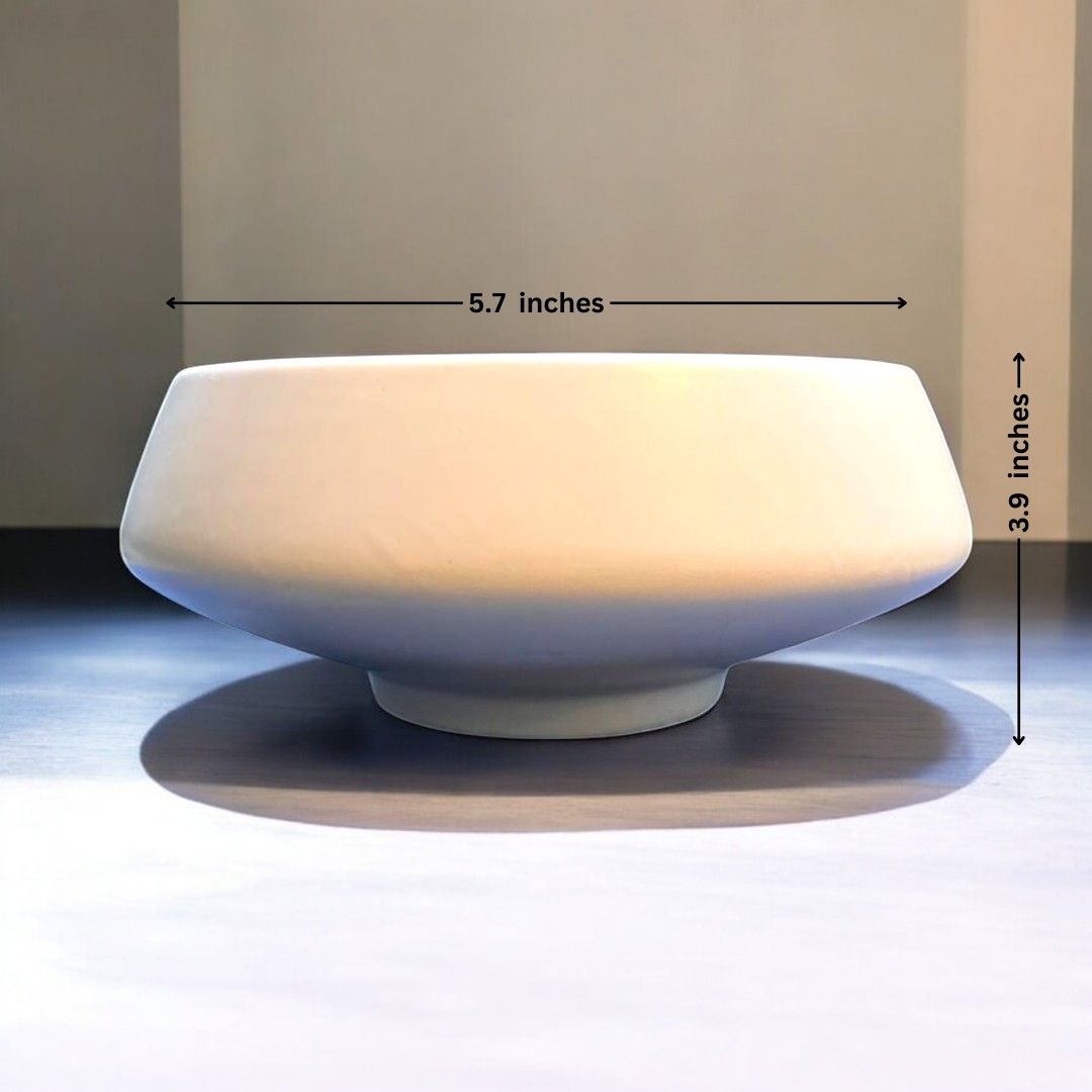 Bowl shape planter with stand