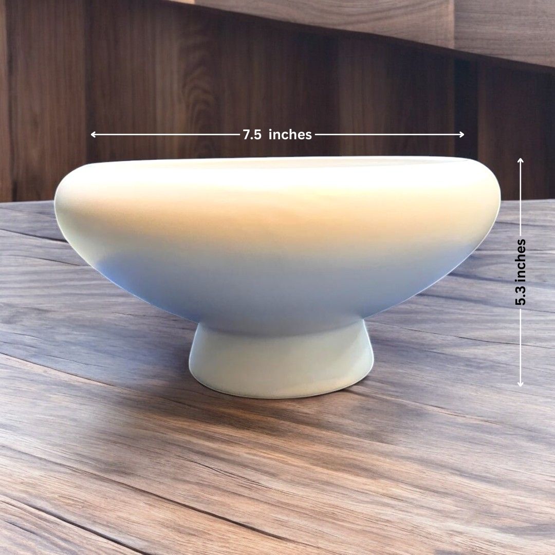 Bowl shaped planter with Legs