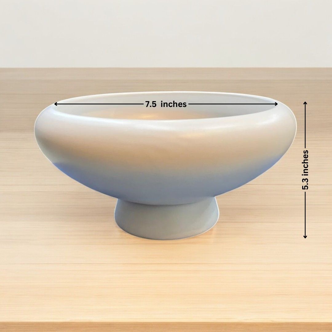 Bowl shaped planter with Legs