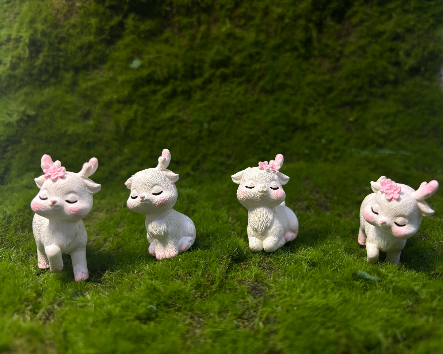Cute Resin Deer Miniatures