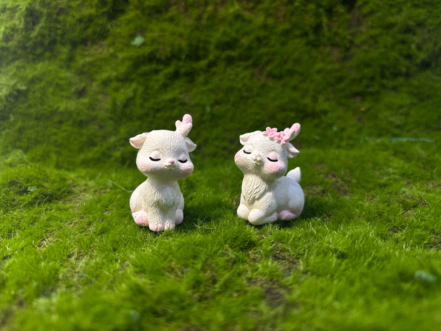 Cute Resin Deer Miniatures