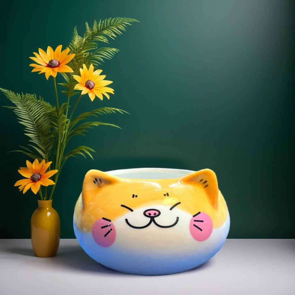 Smiling Cat Face Shape Ceramic Planter in white and yellow