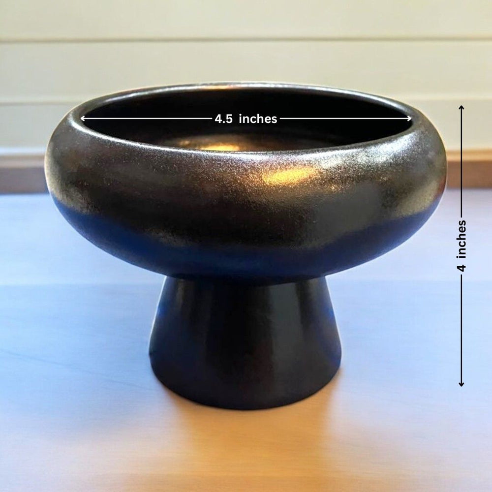 Bowl shaped planter with Stand