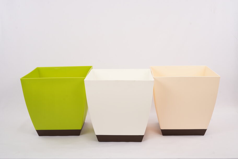 Chatura Double Colour Plant Pot with Attached Bottom Tray
