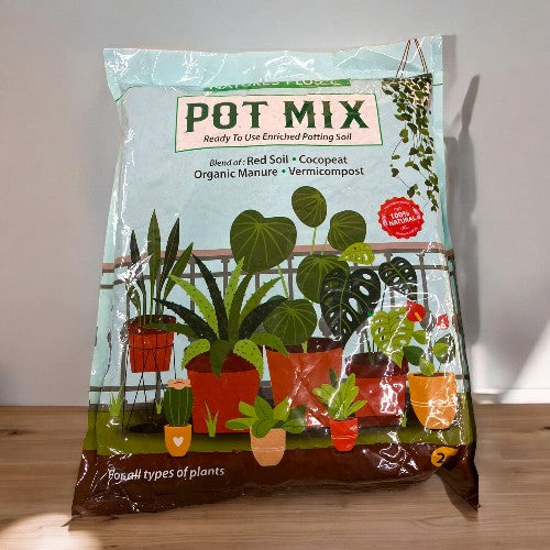 Natures Plus Pot Mix organic manure bag, ready-to-use potting soil